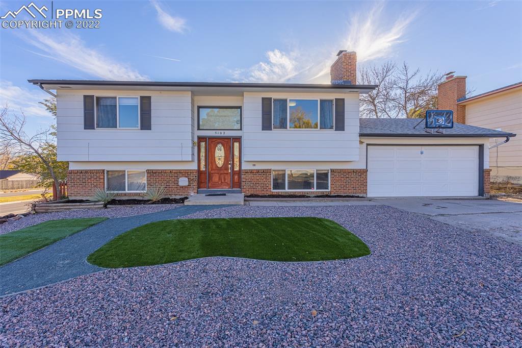 5102 Crestwood Dr., Colorado Springs, CO 80918