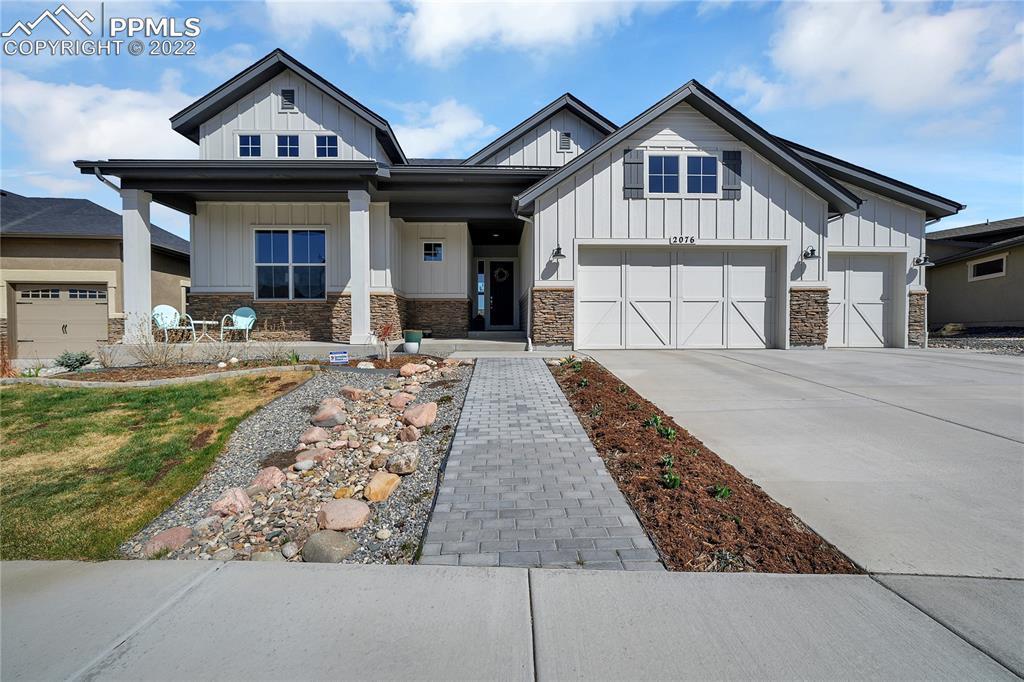 2076 Ever Red Ct., Colorado Springs, CO 80921