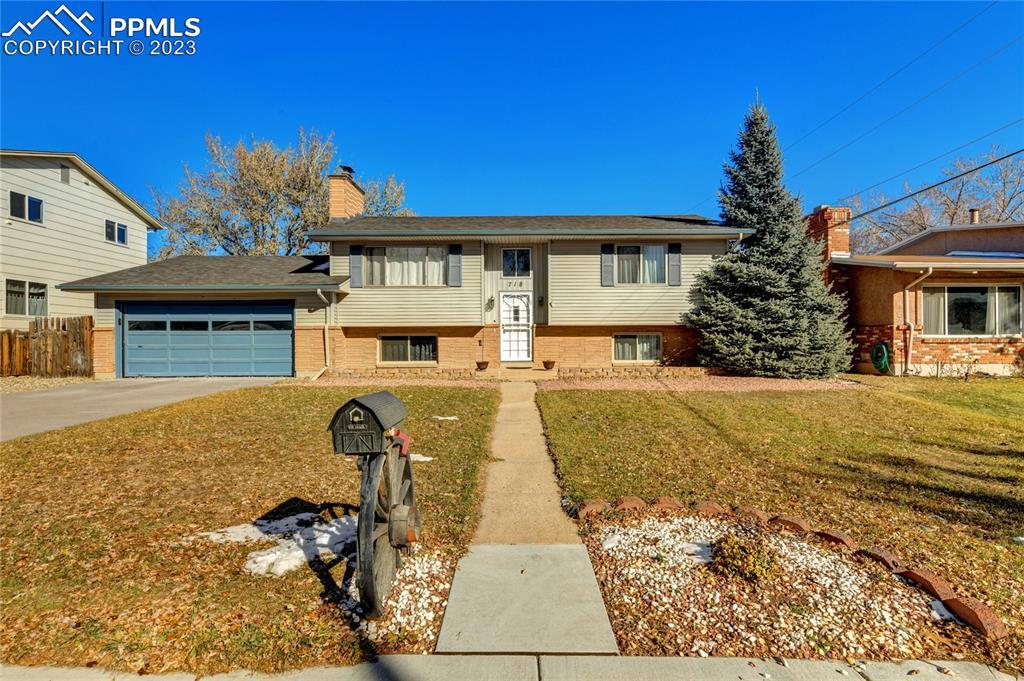 718 Hoorne Ave., Colorado Springs, CO 80907