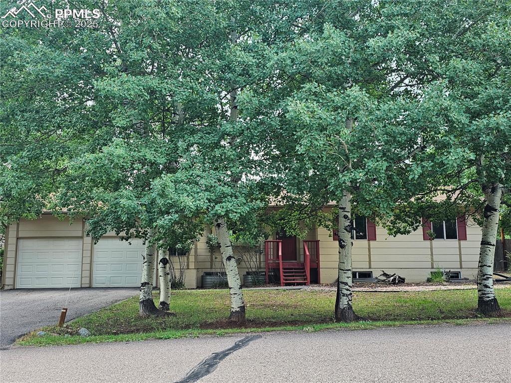775 Northwoods Dr., Woodland Park, CO 80863