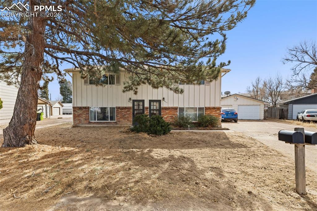 4011-4013 Tappan Dr., Colorado Springs, CO 80909