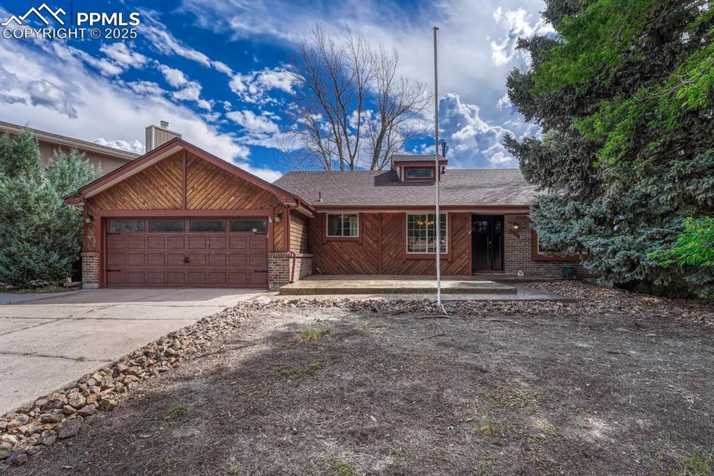 2755 Roundtop Dr., Colorado Springs, CO 80918