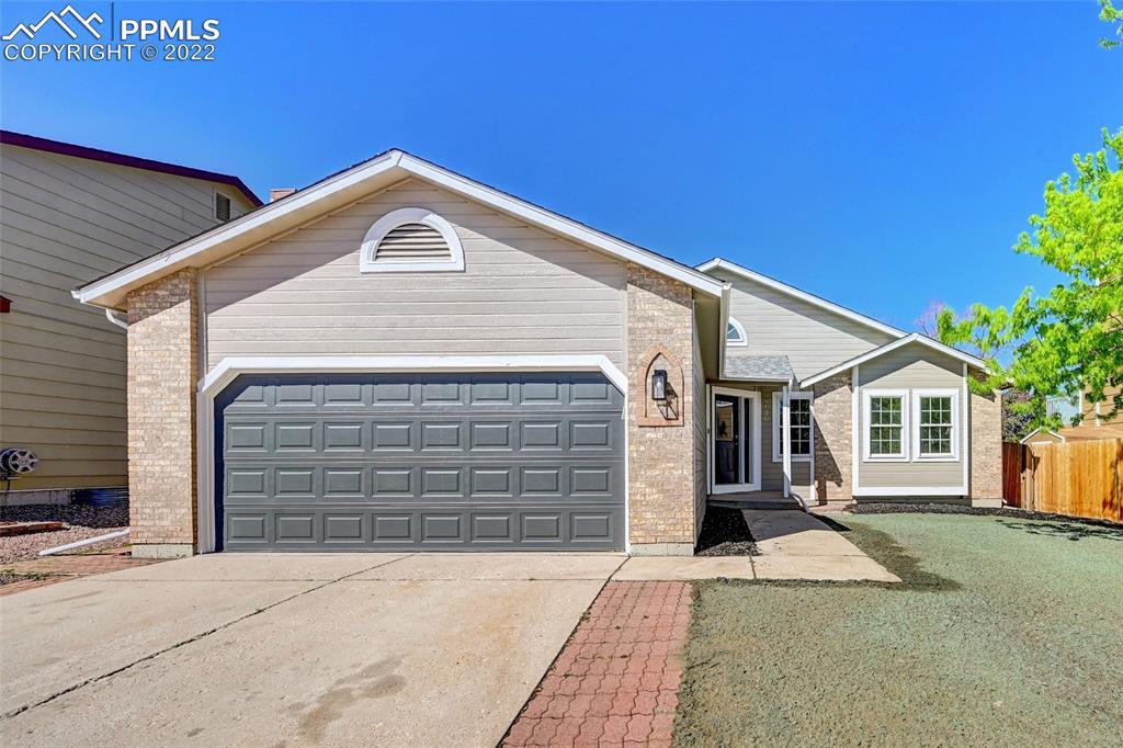 8120 Candleflower Cir., Colorado Springs, CO 80920