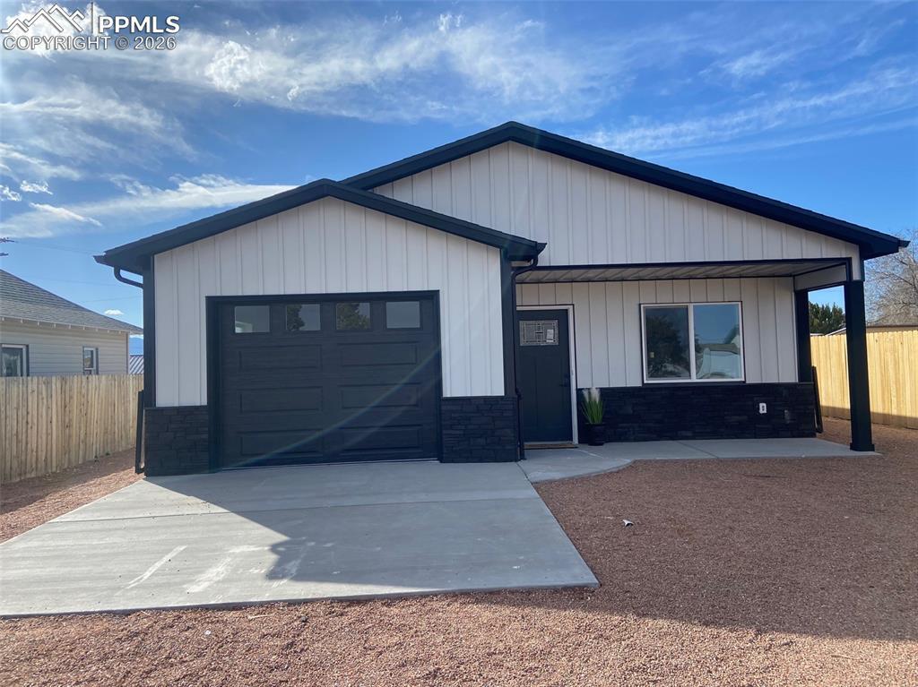 103 Illinois St., Penrose, CO 81240
