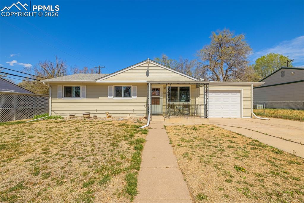 512 Cottonwood Dr., Colorado Springs, CO 80911