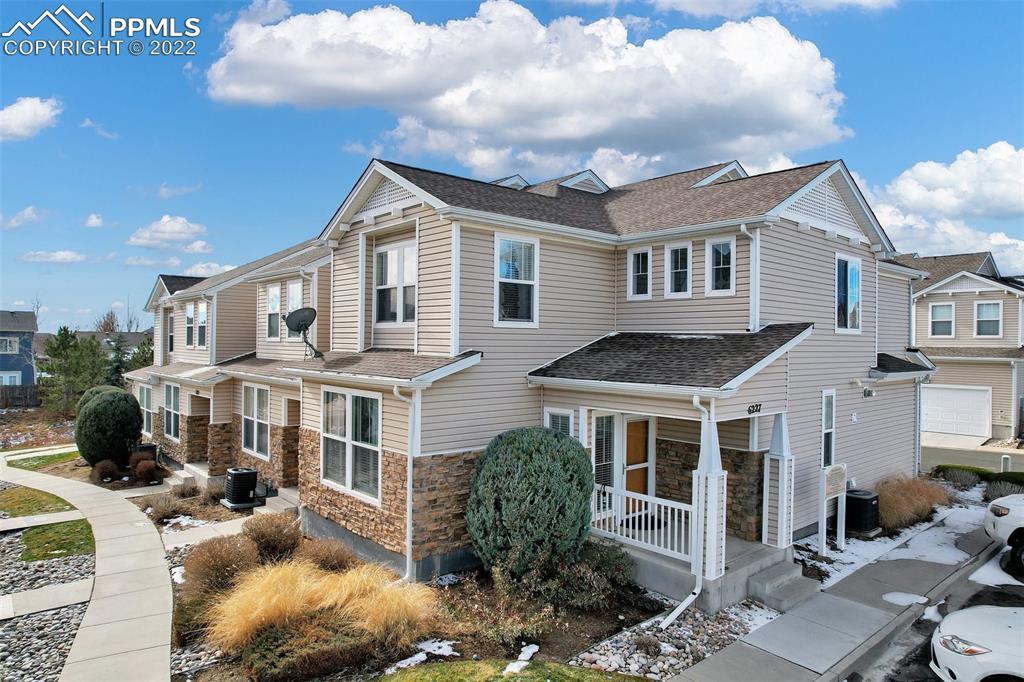 6227 Sandside View, Colorado Springs, CO 80923