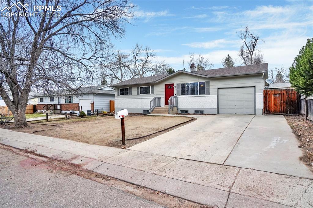 4622 N Crimson Cir., Colorado Springs, CO 80917