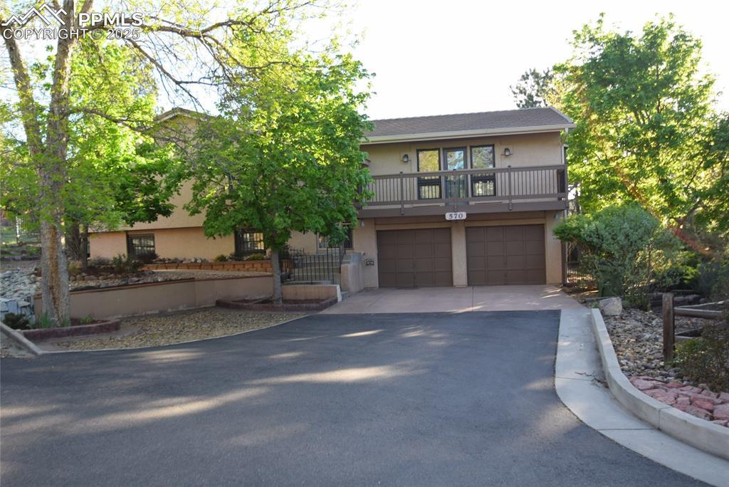 570 Big Valley Dr., Colorado Springs, CO 80919