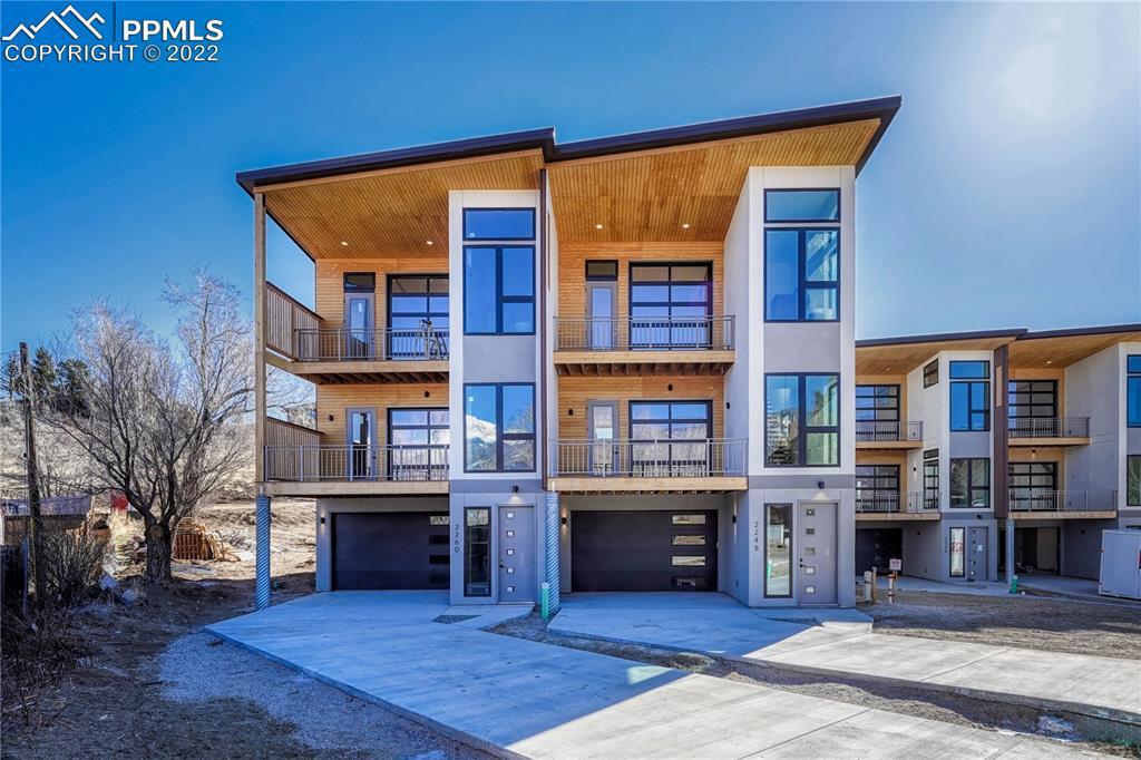 2260 Glenn St., Colorado Springs, CO 80904