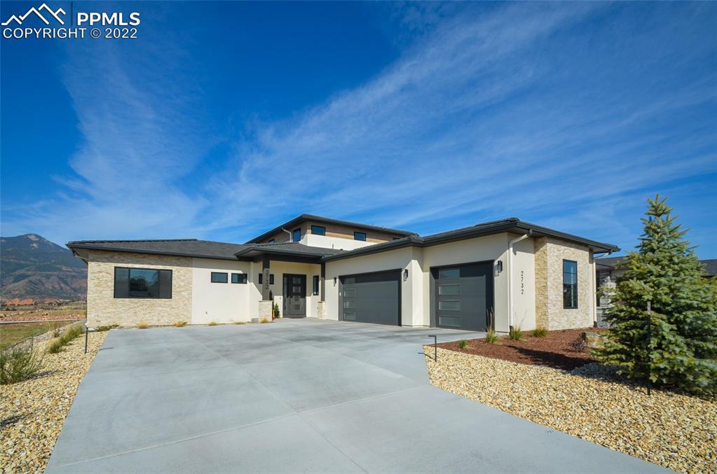 2732 Cathedral Sky View, Colorado Springs, CO 80904
