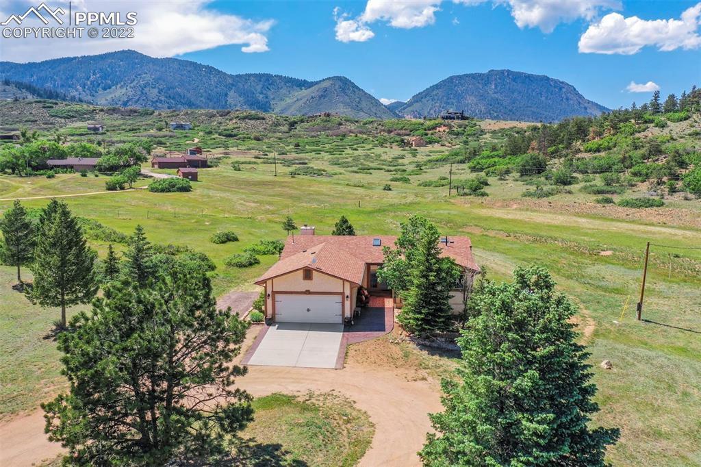 4040 Hay Creek Rd., Colorado Springs, CO 80921