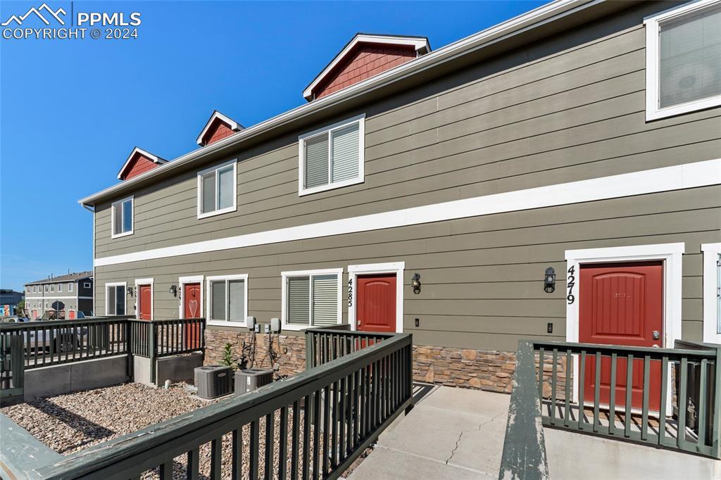 4285 Perryville Point, Colorado Springs, CO 80911