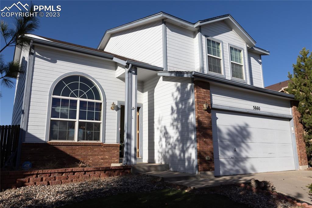 5660 Mountain Garland Dr., Colorado Springs, CO 80923