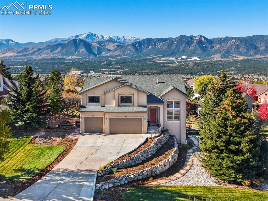 15090 Ridgefield Ln., Colorado Springs, CO 80921