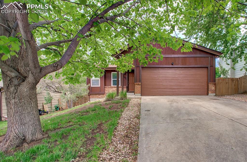 5445 Tennessee Pass Dr., Colorado Springs, CO 80917