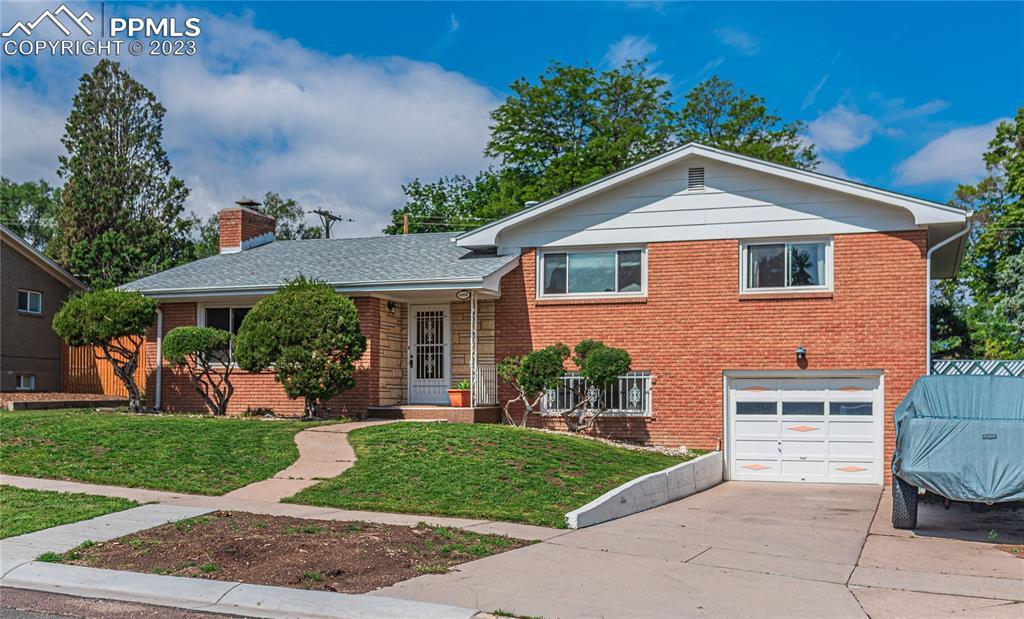 1408 Eagle View Dr., Colorado Springs, CO 80909