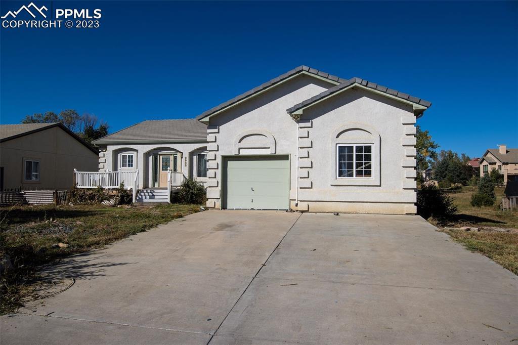 9988 Peaceful Valley Rd., Colorado Springs, CO 80925