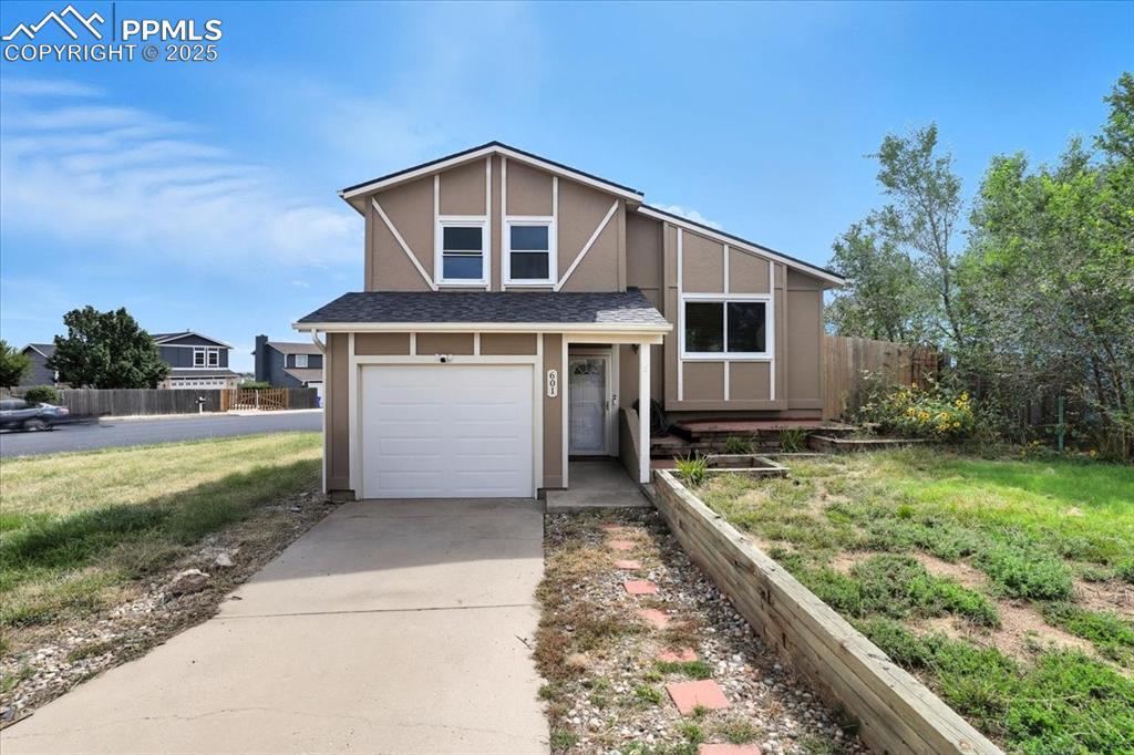 601 Autumn Pl., Fountain, CO 80817