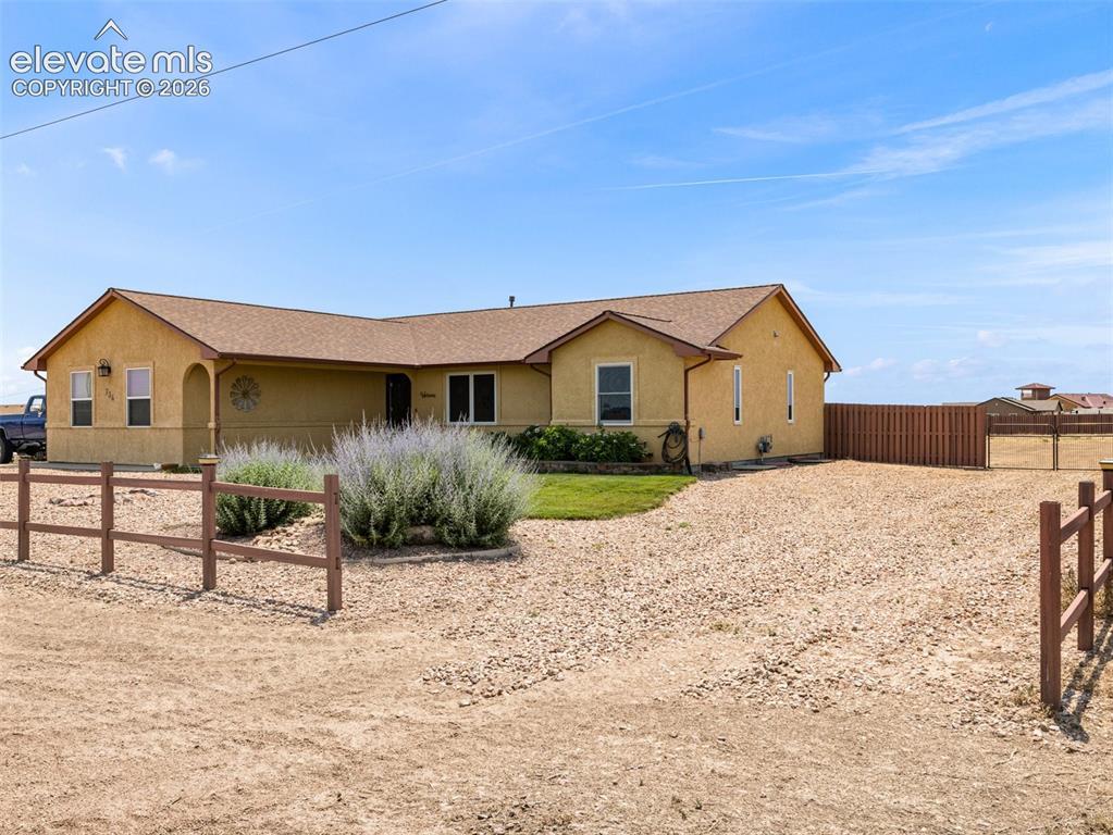734 E Marigold Dr., Pueblo, CO 81007