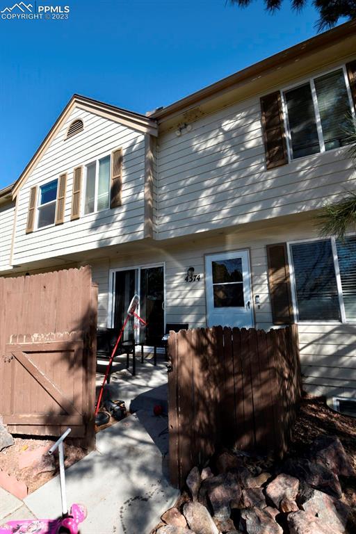 4374 Hawks Lookout Ln., Colorado Springs, CO 80916