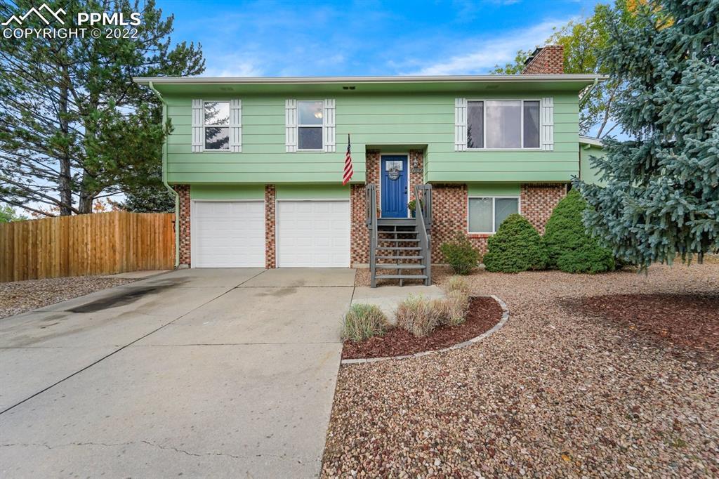 6812 Snowbird Ter., Colorado Springs, CO 80918
