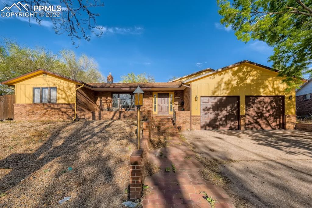 2731 Marcy Ave., Colorado Springs, CO 80910