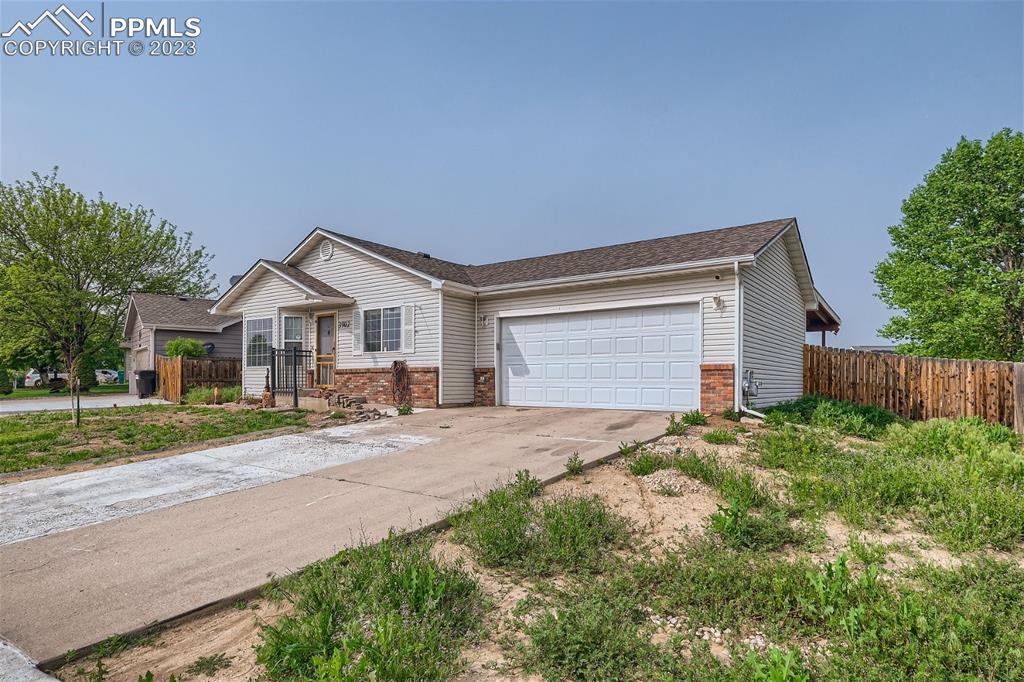 3902 Mountain View Dr., Evans, CO 80620