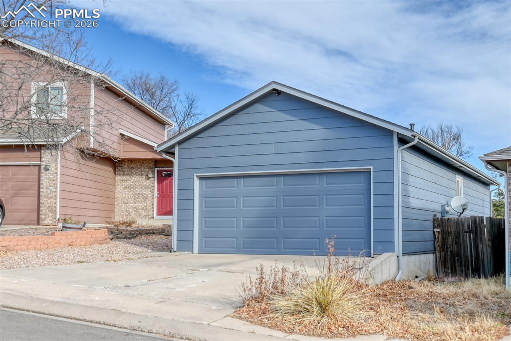 5575 Jennifer Ln., Colorado Springs, CO 80917