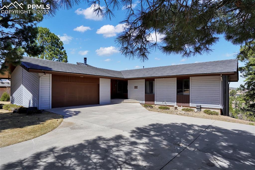 880 Golden Hills Rd., Colorado Springs, CO 80919