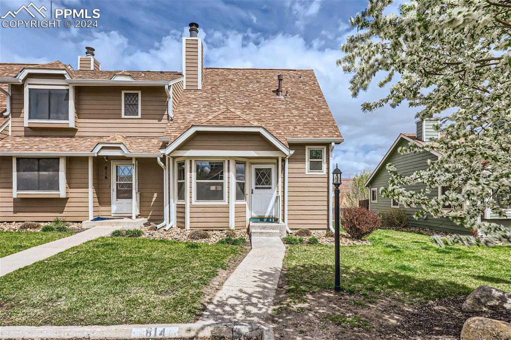 814 London Green Way, Colorado Springs, CO 80906