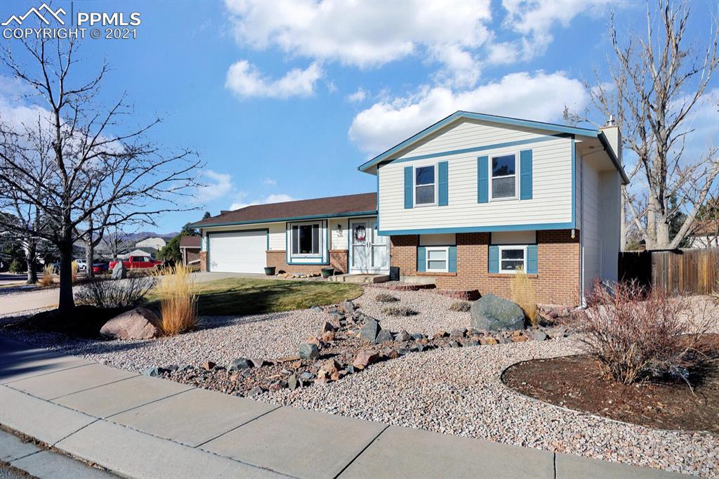 7646 Safari Cir., Colorado Springs, CO 80920