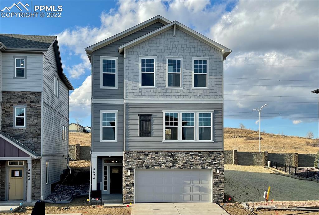 4674 Peak Crest View, Colorado Springs, CO 80923