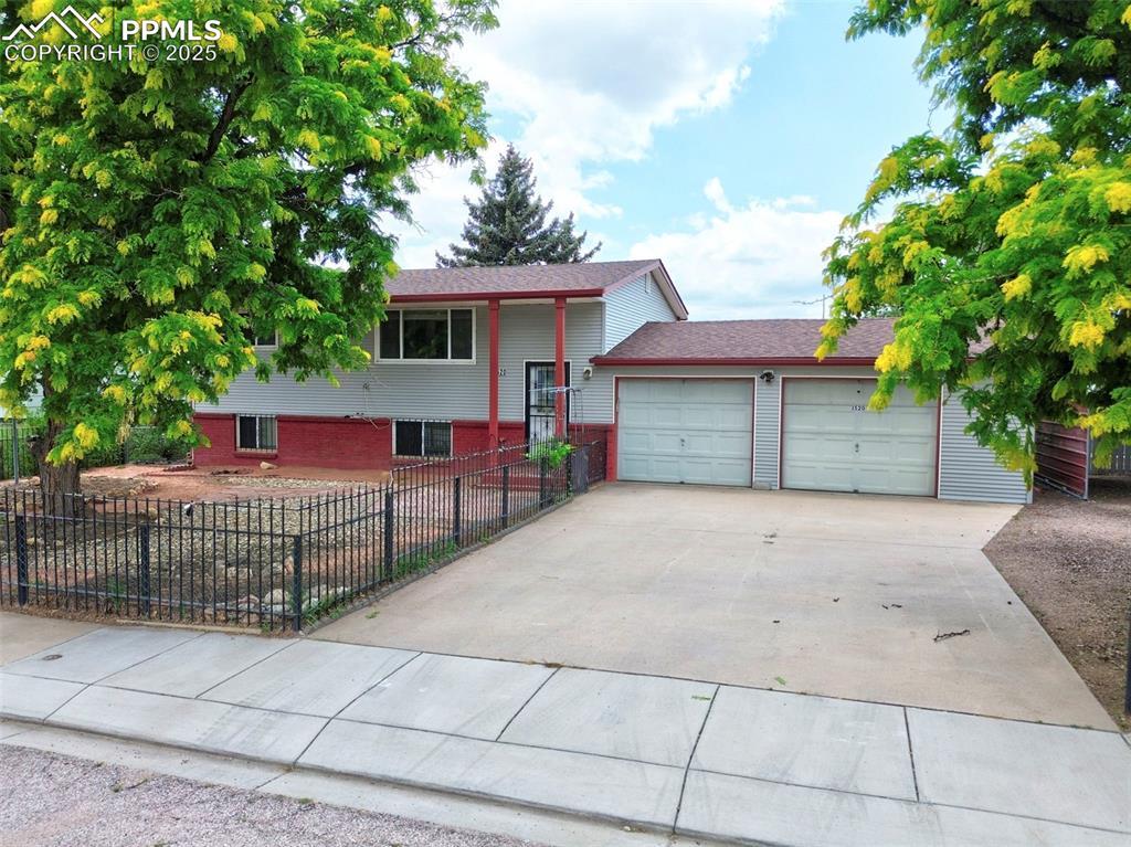 1520 Leigh Ln., Fountain, CO 80817