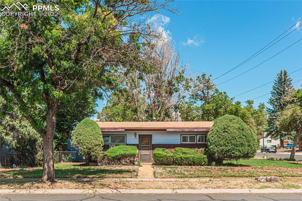 2582 E Uintah St., Colorado Springs, CO 80909
