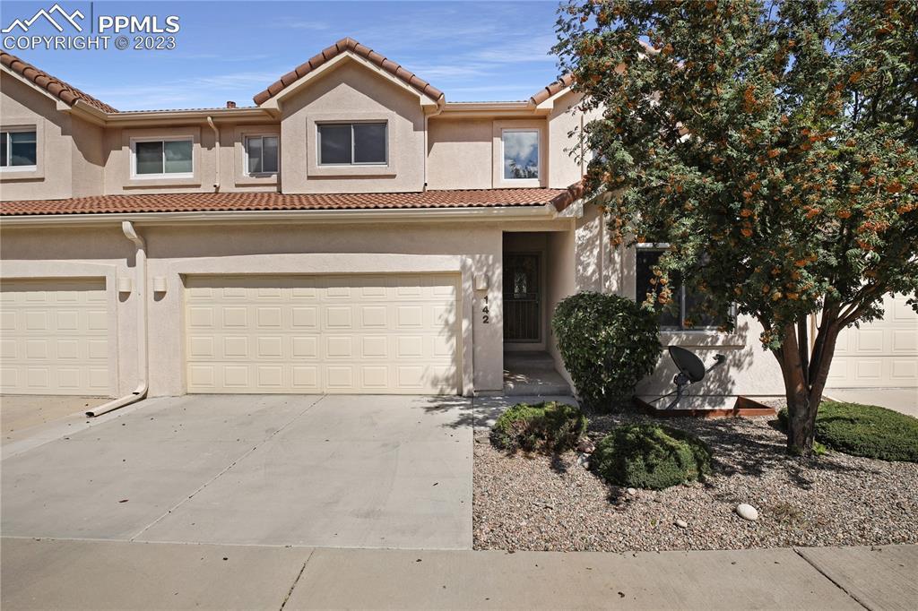 142 Luxury Ln., Colorado Springs, CO 80921