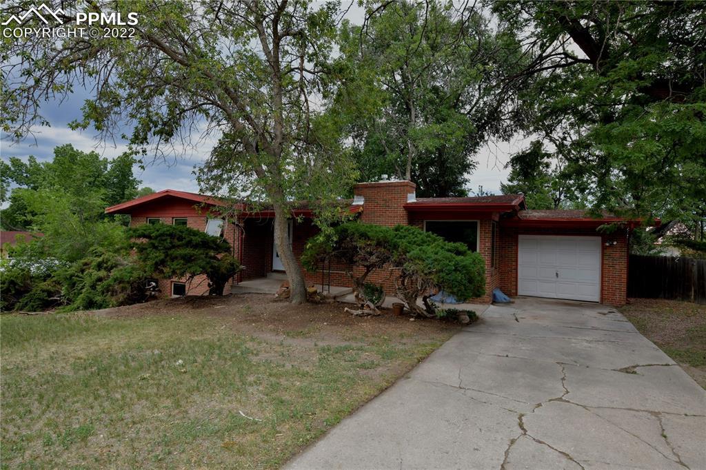 1319 Sunset Rd., Colorado Springs, CO 80909