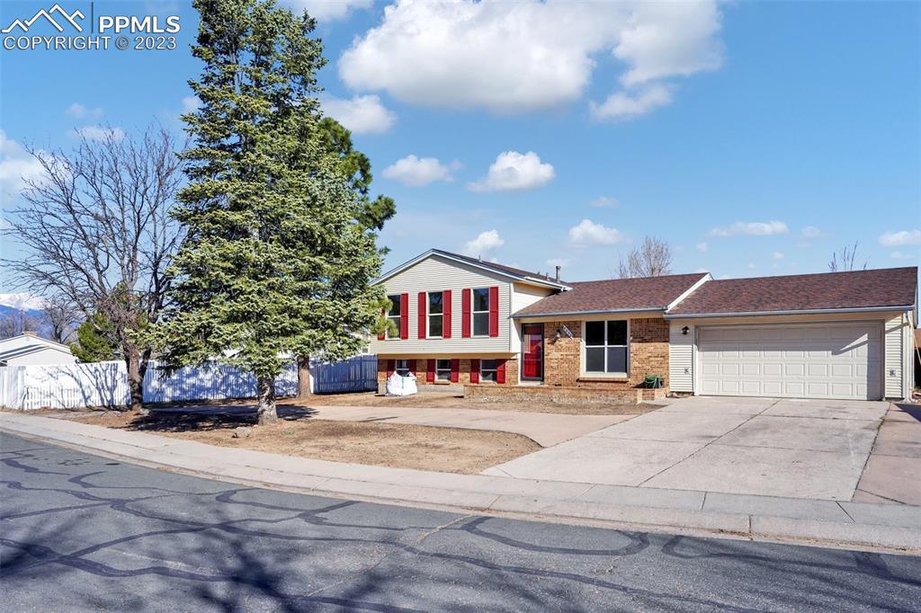 4638 Newton Dr., Colorado Springs, CO 80916