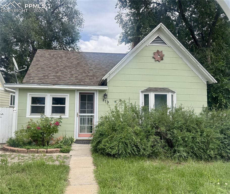 819 Sahwatch St., Colorado Springs, CO 80903
