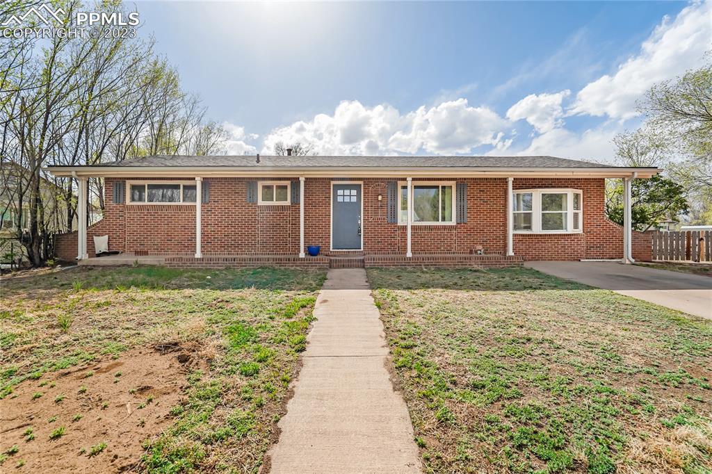 10 Hopi St., Colorado Springs, CO 80911