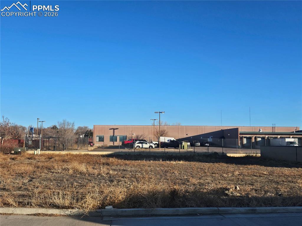 855 Crane Ridge Dr., Pueblo, CO 81008