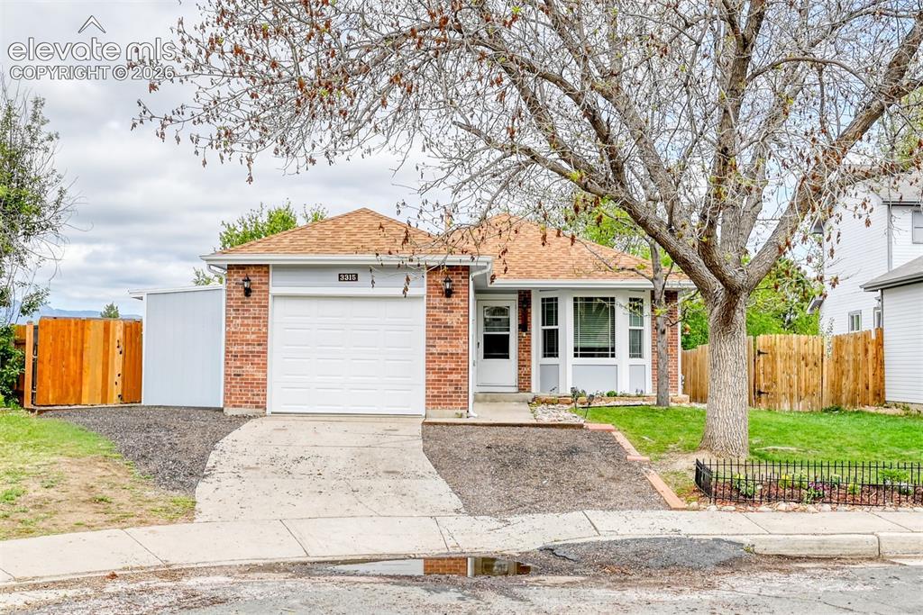 3315 Glade Ct., Colorado Springs, CO 80918