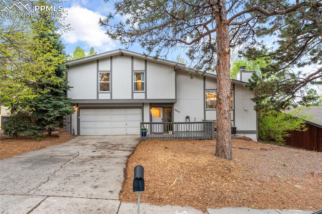 6215 Eagles Nest Dr., Colorado Springs, CO 80918