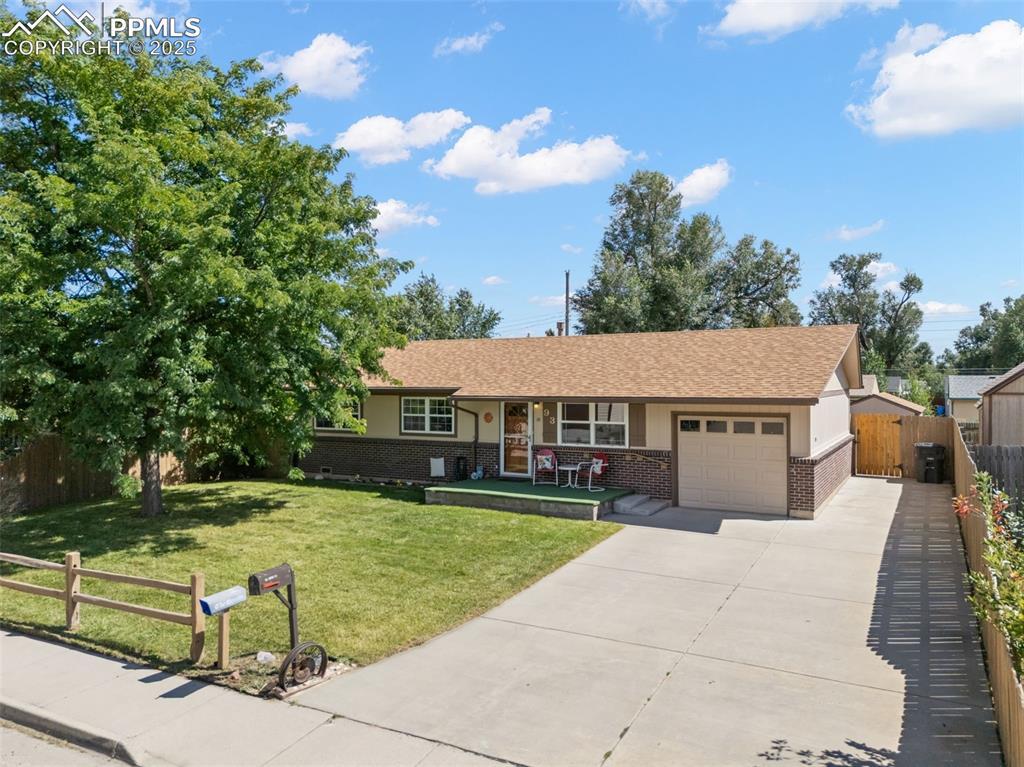 93 Sumac Dr., Colorado Springs, CO 80911