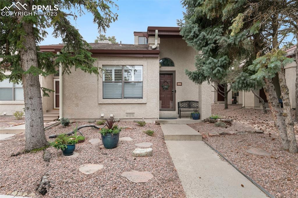555 Autumn Crest Cir. #F, Colorado Springs, CO 80919
