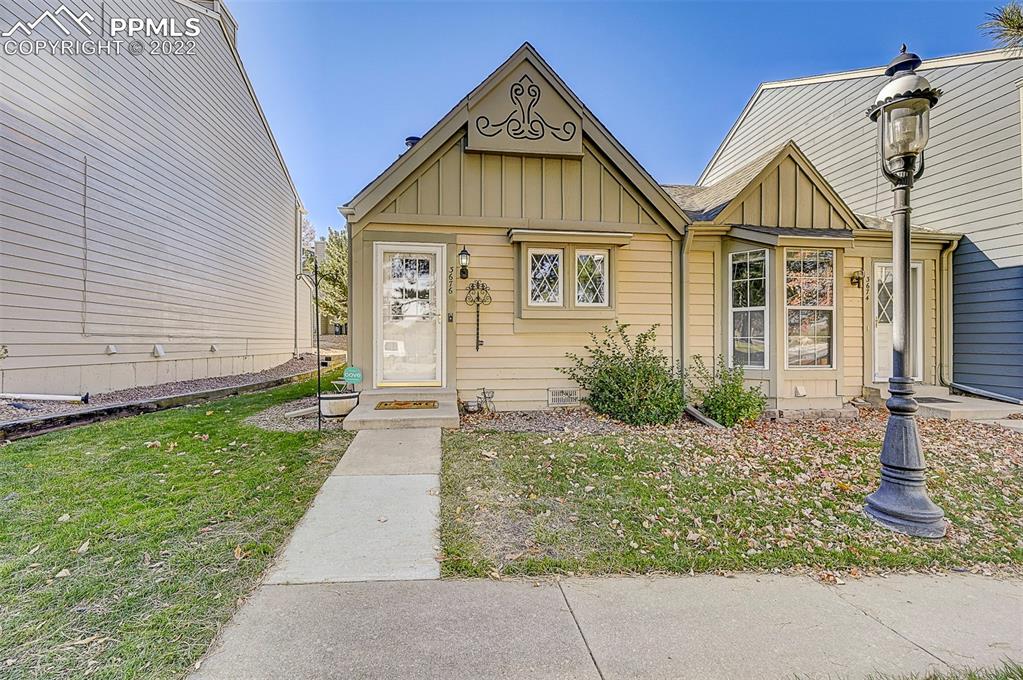 3676 Queen Anne Way, Colorado Springs, CO 80917