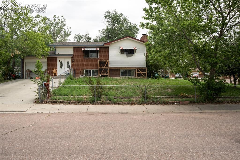 7137 Metropolitan St., Colorado Springs, CO 80911