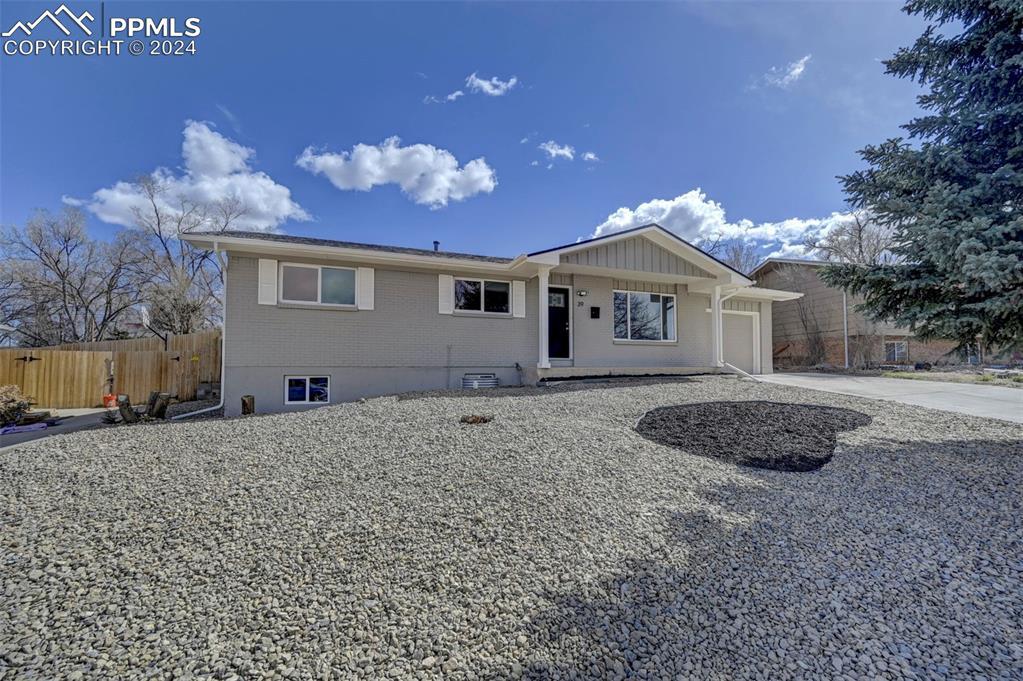 39 N Dartmouth St., Colorado Springs, CO 80911