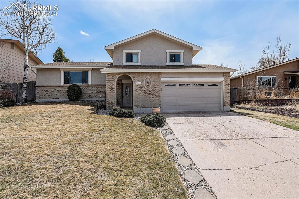 5221 Smokehouse Ln., Colorado Springs, CO 80917