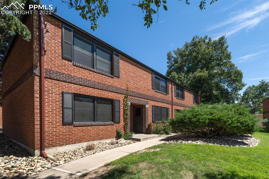 2453 Paseo Rd., Colorado Springs, CO 80907