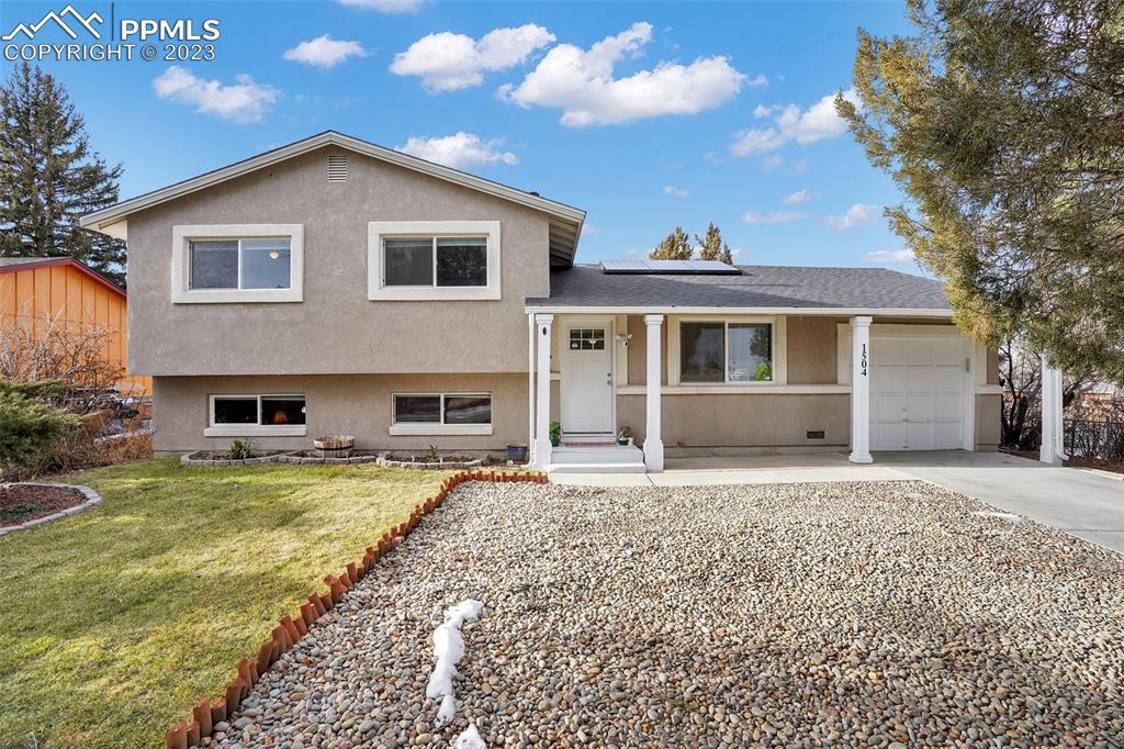 1504 Saratoga Dr., Colorado Springs, CO 80910